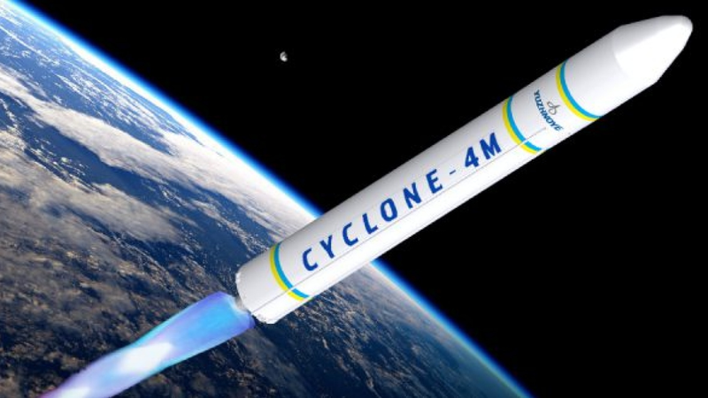 A poorly rendered illustration of the Cyclone 4 rocket. Let’s hope this launch vehicle performs better than the company’s graphic designers. (Image: Yuzhnoye and Yuzhmash)